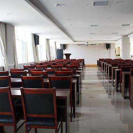 Thank Inn Plus Hotel Hebei Zhangjiakou Huailaishacheng Gujiayao Exterior photo